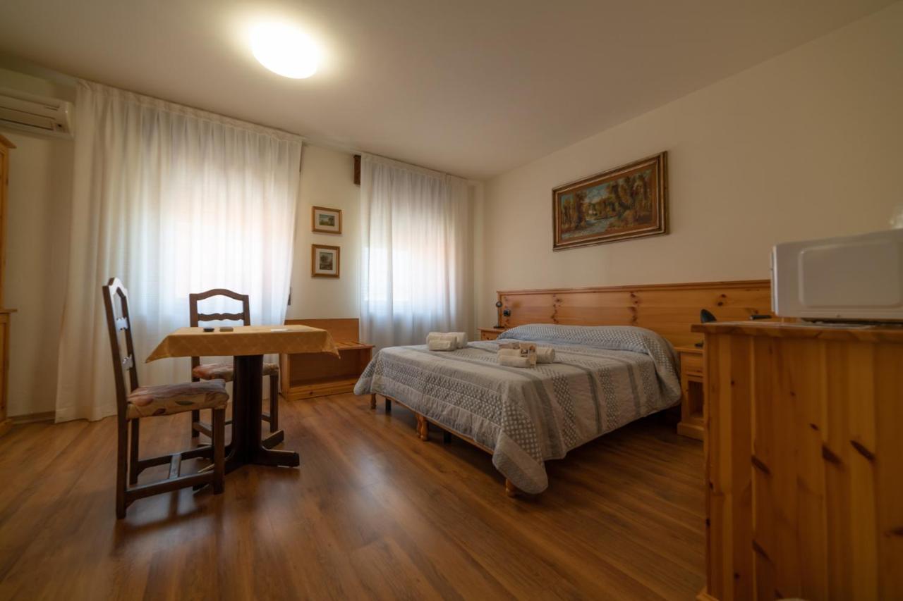 Hotel Siros Verona Exterior foto